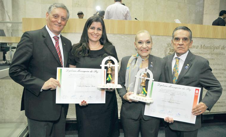 Governadora do Distrito 4430 de Rotary, Doris Pestana