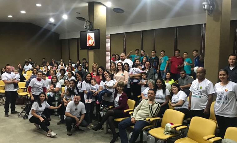 Deputada estadual Clélia Gomes celebra Dia da Conscientização sobre a Síndrome de Edwards