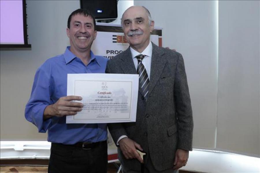 Servidores participam de palestra sobre administração do tempo
