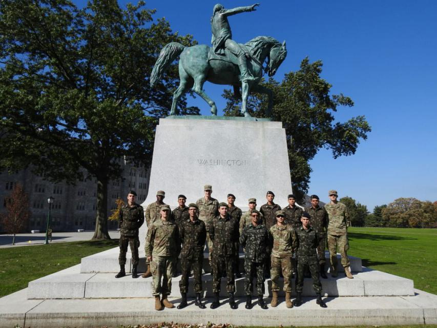 Alunos do CPOR/SP realizam viagem de intercâmbio aos EUA