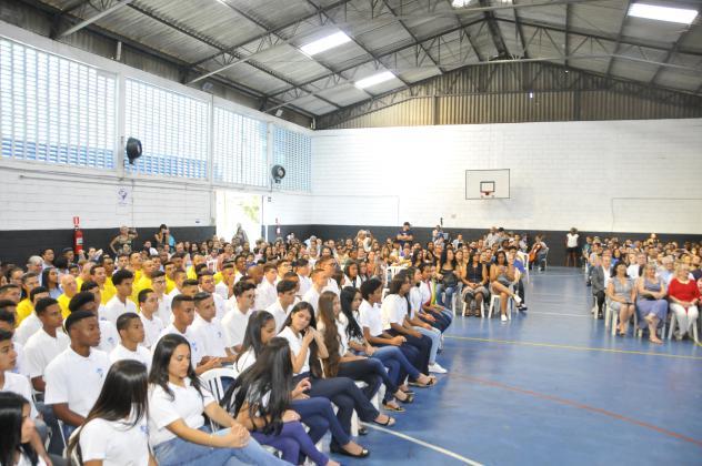 Camp Norte realiza formatura dos cursos de Assistente Administrativo, Eletricista e Informática