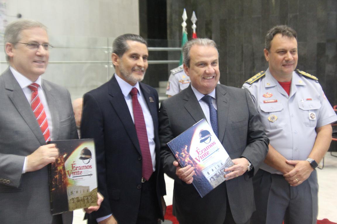 Lançamento do livro História do Corpo de Bombeiros