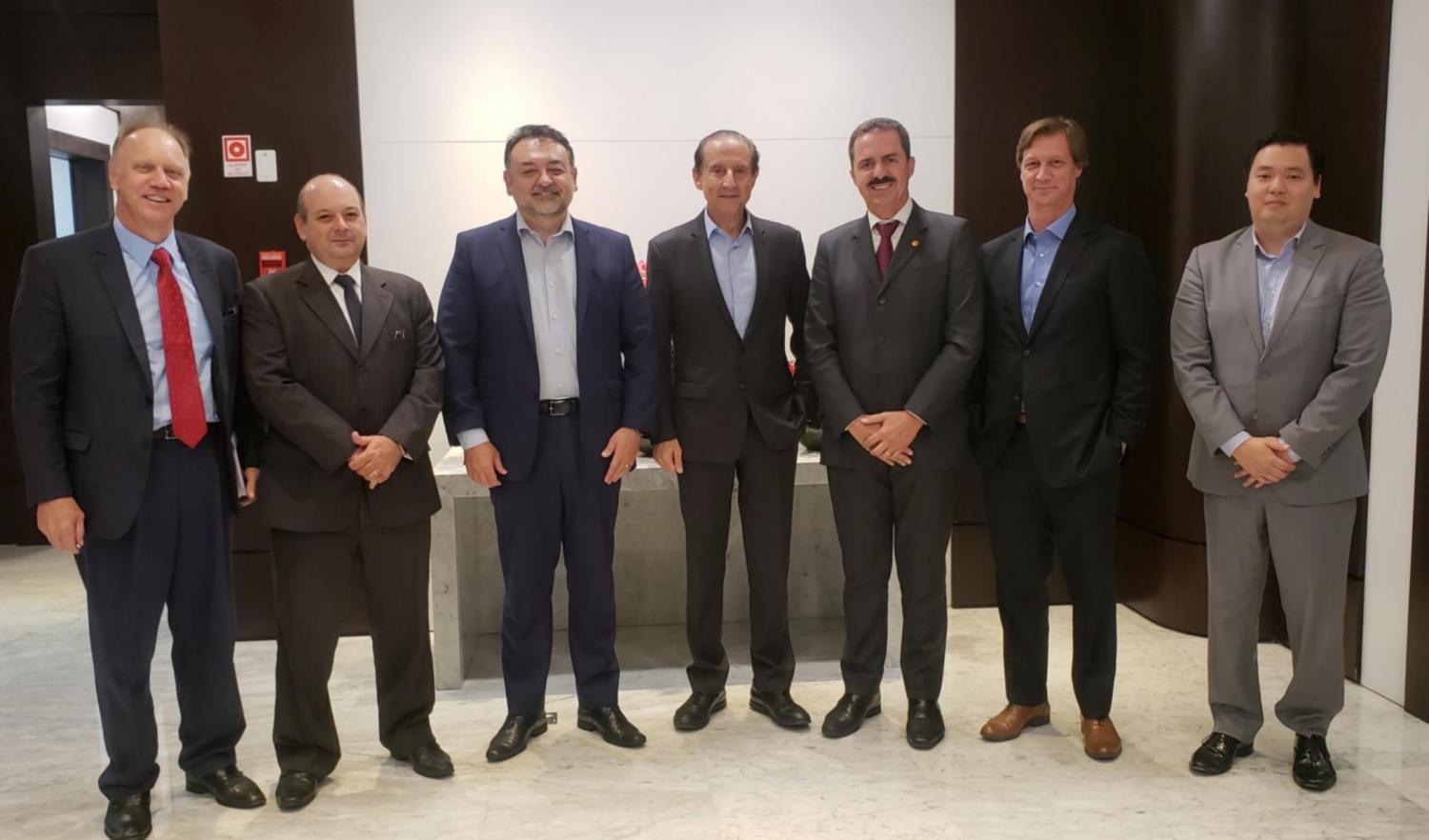 Frepem e Sescon-SP reúnem-se com presidente da Fiesp