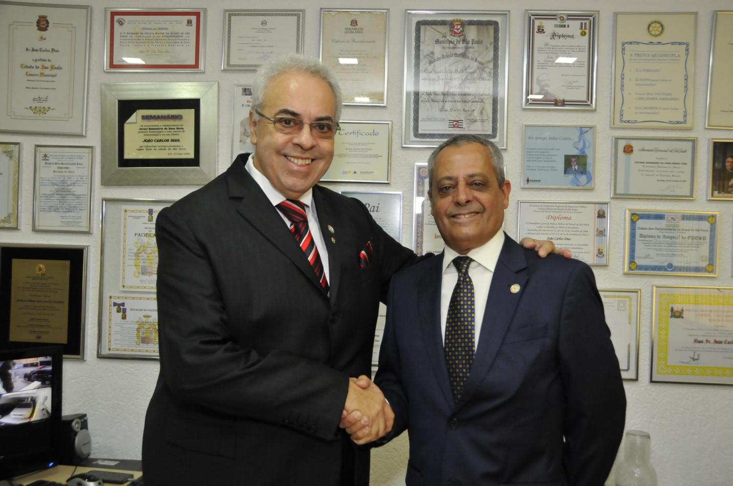 Novo delegado titular da Seccional Norte, Marco Antonio Pereira, visita o jornal Semanário da Zona Norte