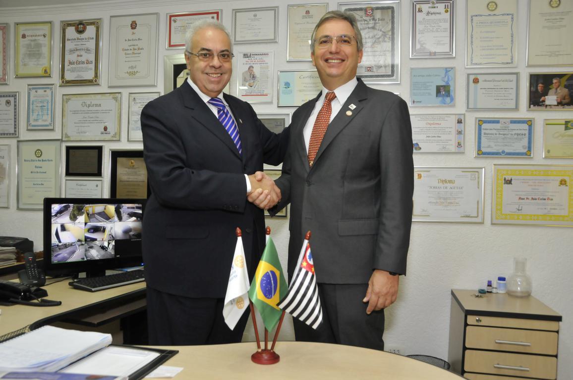 Jornal Semanário recebe a visita do superintendente  do Ipem-SP,   Ricardo Gambaroni