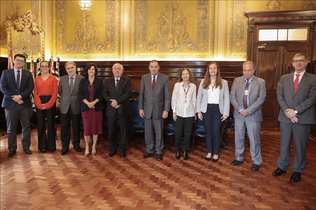 Presidente do TJSP, Pereira Calças, se reúne com Comissão de Construção e Aparelhamento