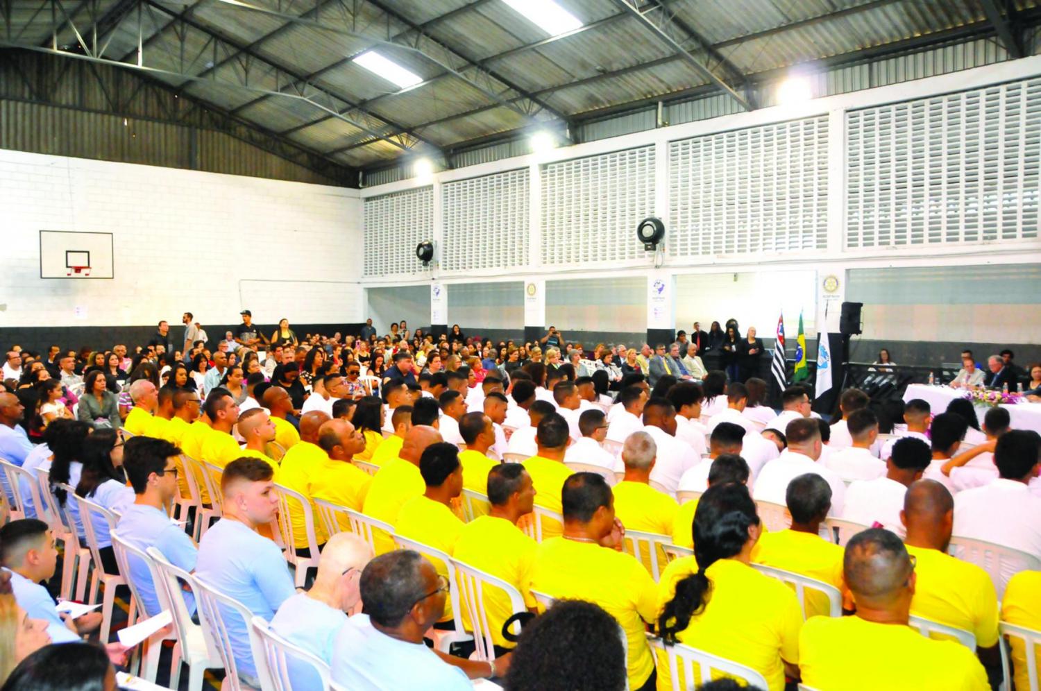 Com muita emoção,  a Camp Norte realiza  solenidade de formatura