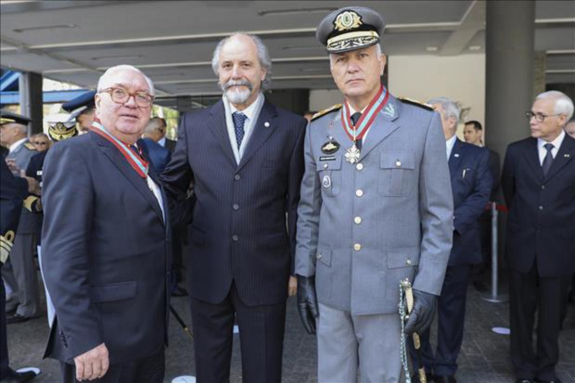 Judiciário paulista é homenageado na Data Magna da Marinha