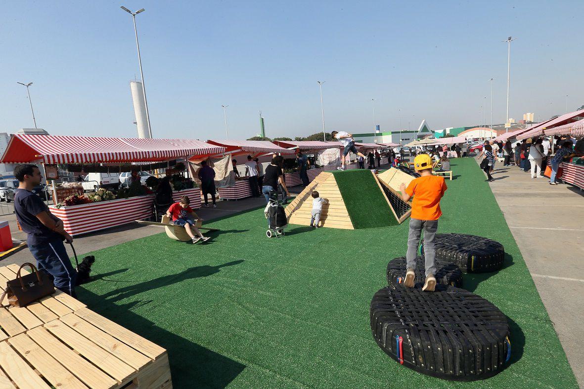Em julho, Feira de Orgânicos Lar Center promove divertidas oficinas para a criançada