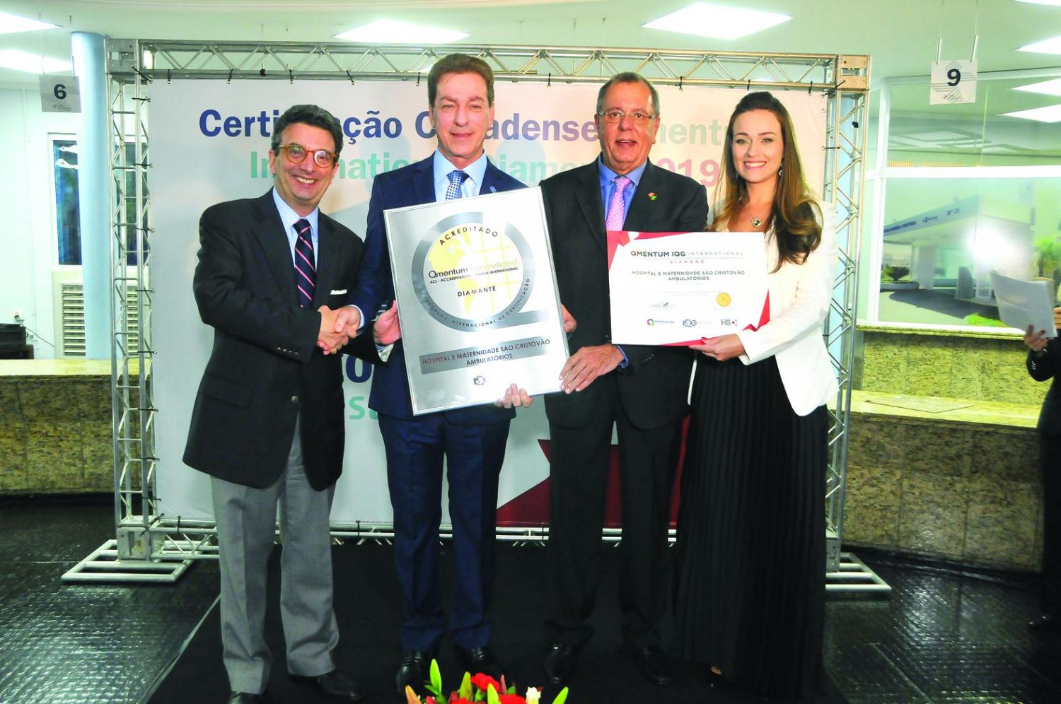 Grupo São Cristóvão Saúde recebe certificação  internacional Qmentum International Diamond