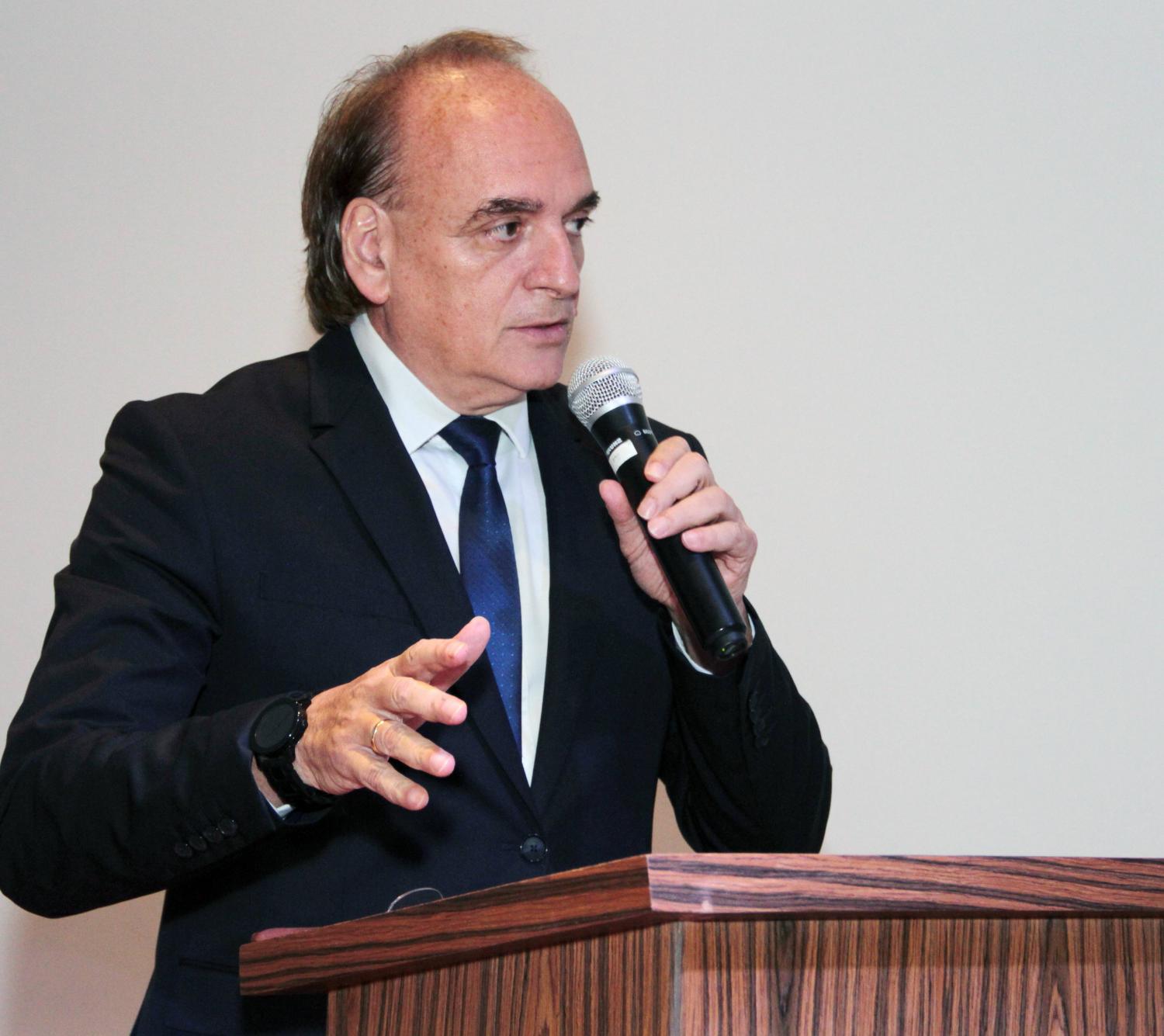 Tráfico de pessoas: aliciamento cibernético, perigo real