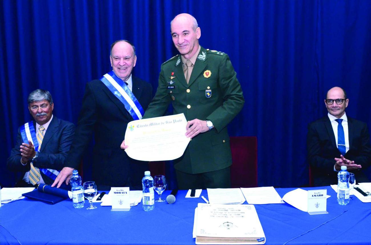 Cerimônia marca a posse do novo presidente do Círculo Militar de São Paulo