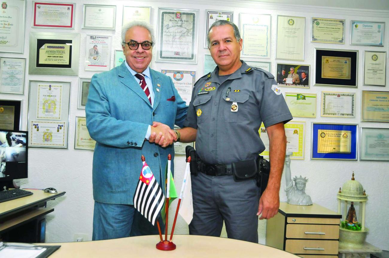 Semanário da Zona Norte recebe visita do novo comandante do CPA/M-3