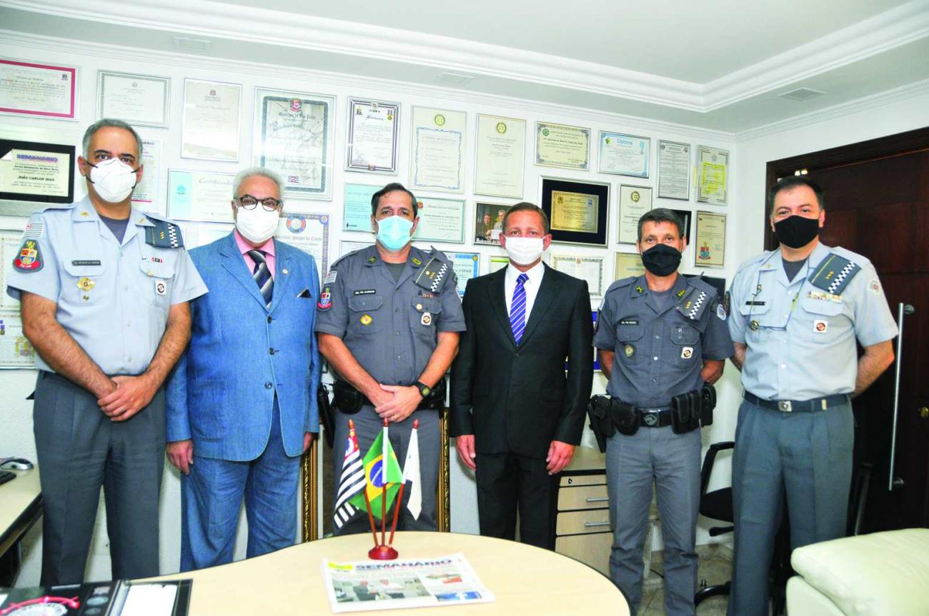 Jornal Semanário da Zona Norte recebe a visita do comandante-geral da Polícia Militar