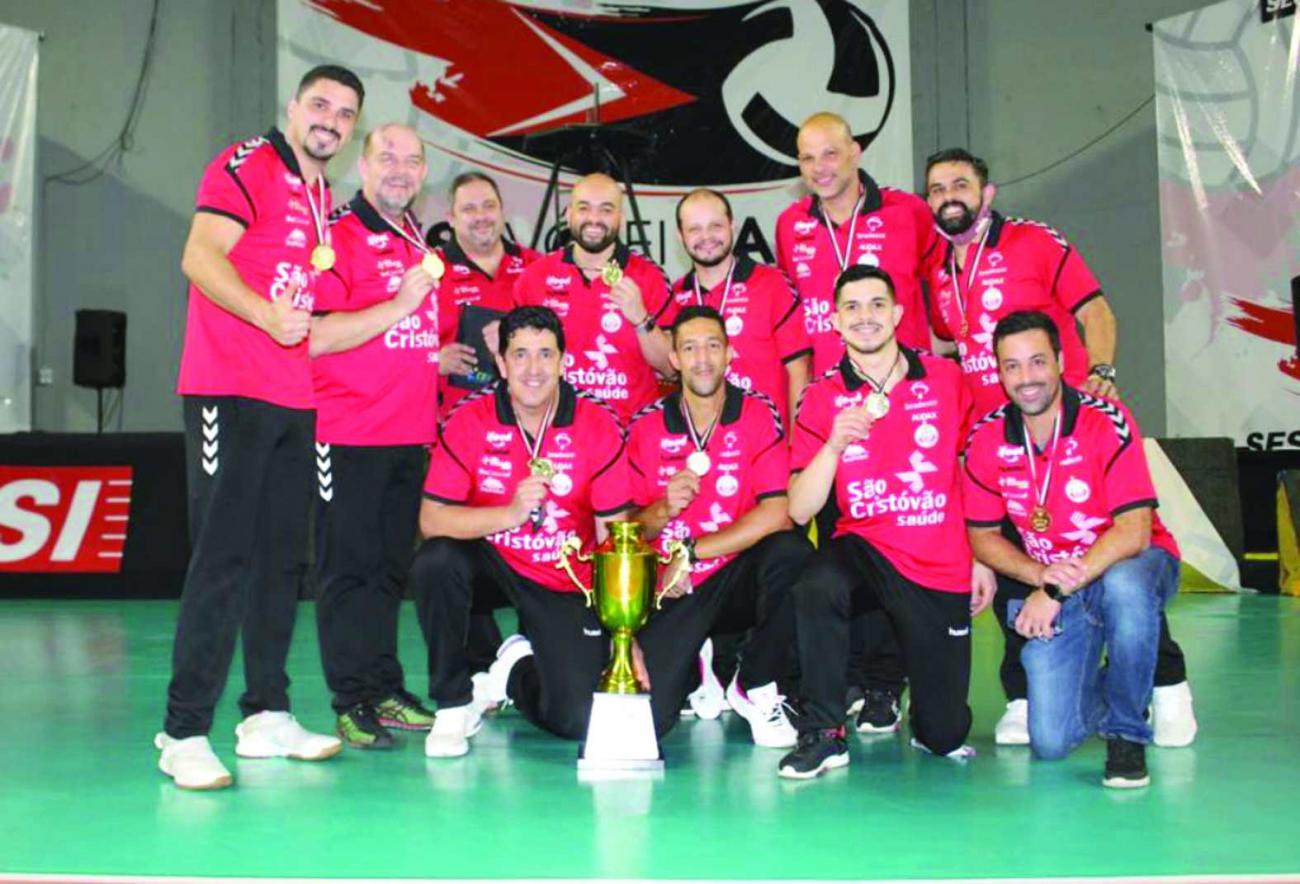 O campeão voltou: São Cristóvão Saúde/Osasco levanta o título de 2020 e conquista seu 15º estadual