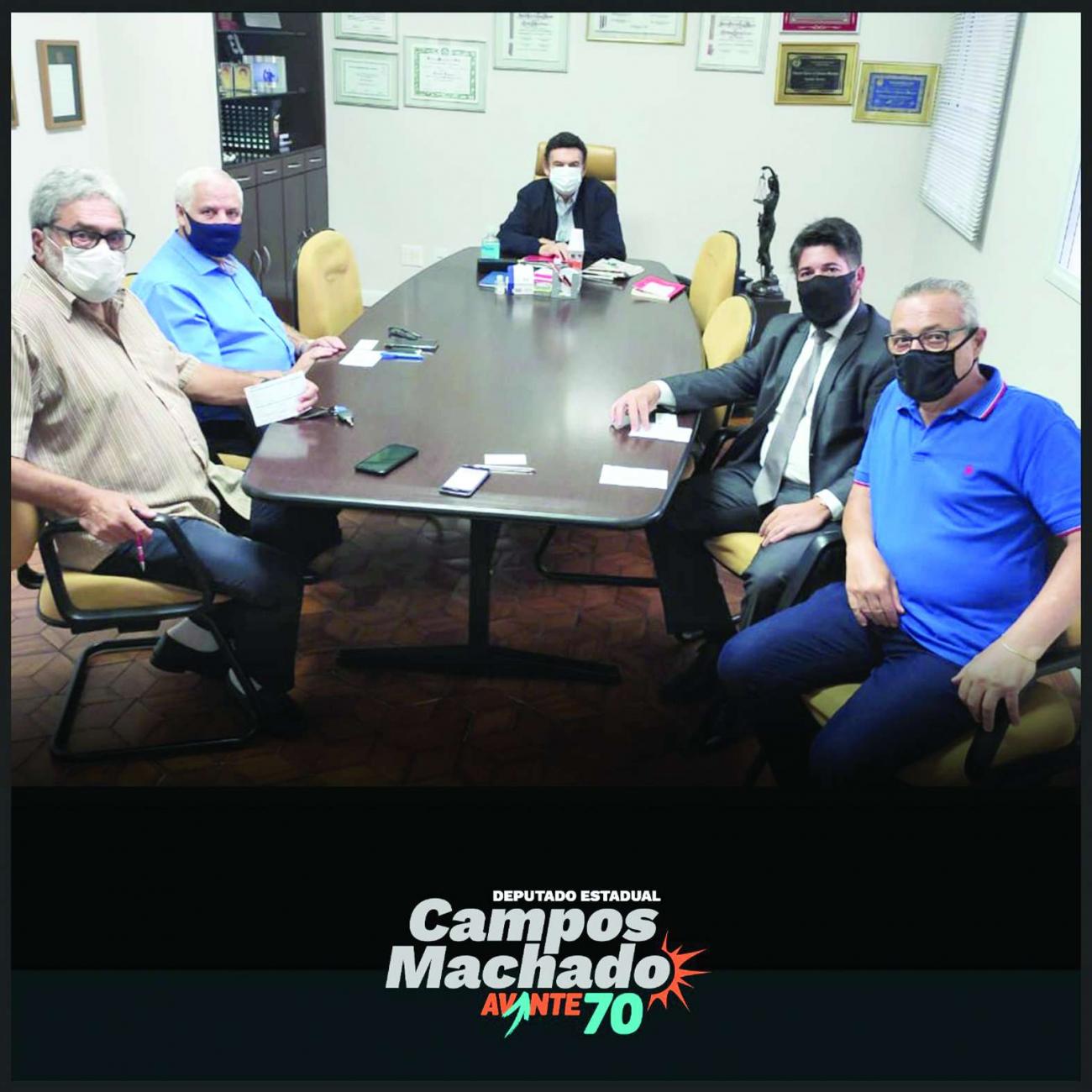 Campos Machado pede a ministro da Saúde que taxistas tenham prioridade na vacinação