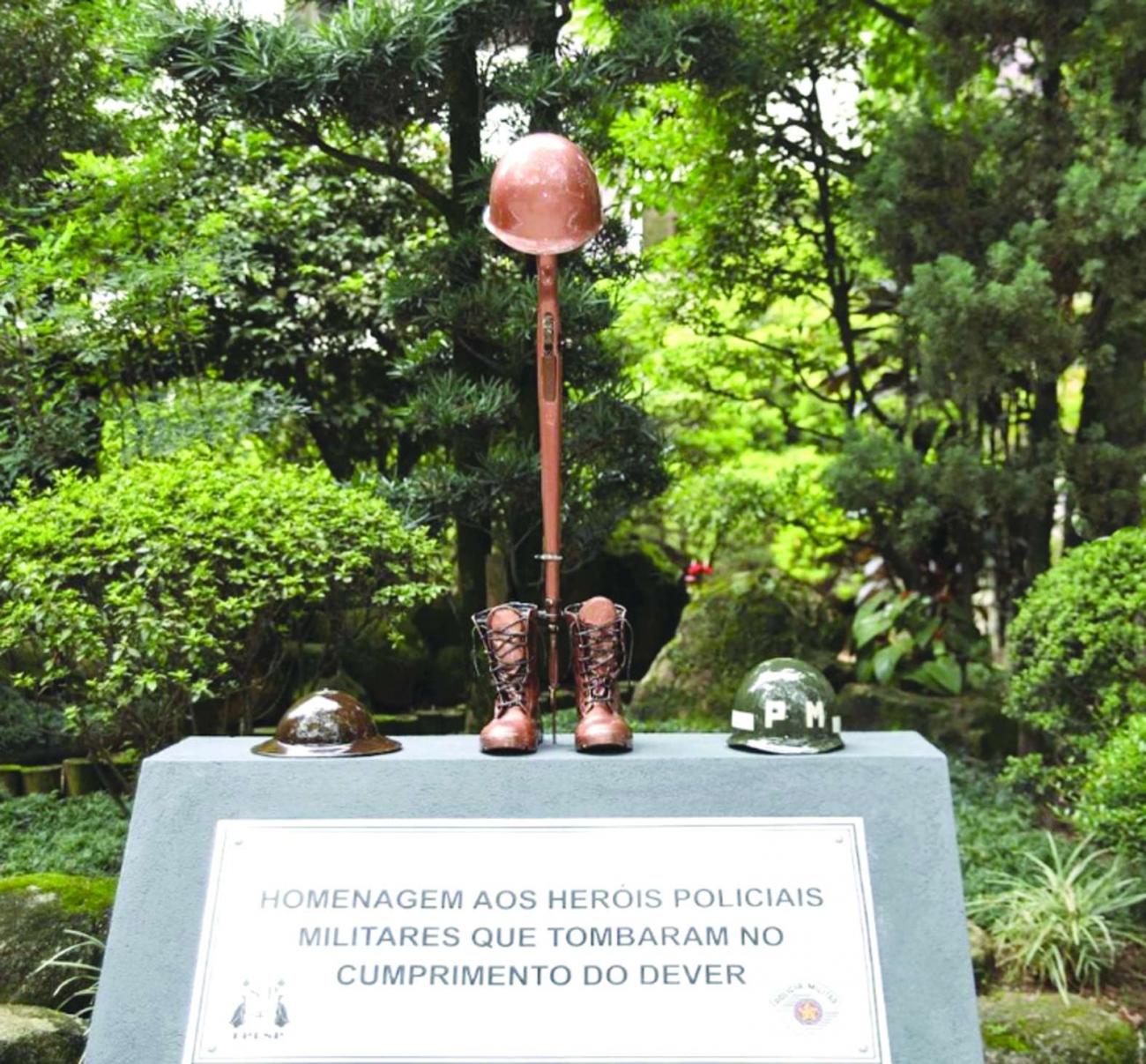 Monumento “A CRUZ DO CAMPO DE BATALHA”