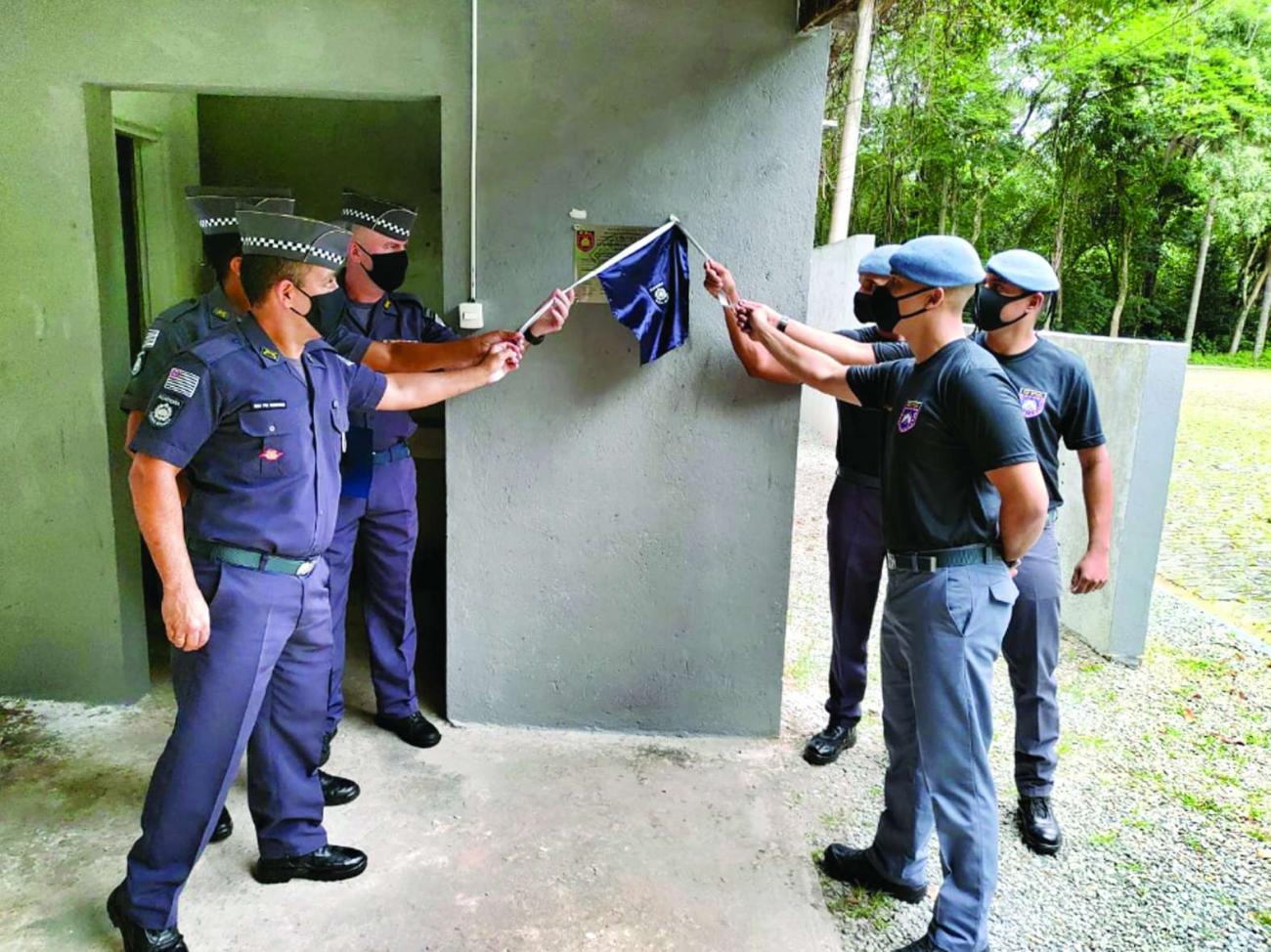 Cadetes da Academia de Polícia Militar do Barro Branco ganham nova área para simulações de ocorrências militares