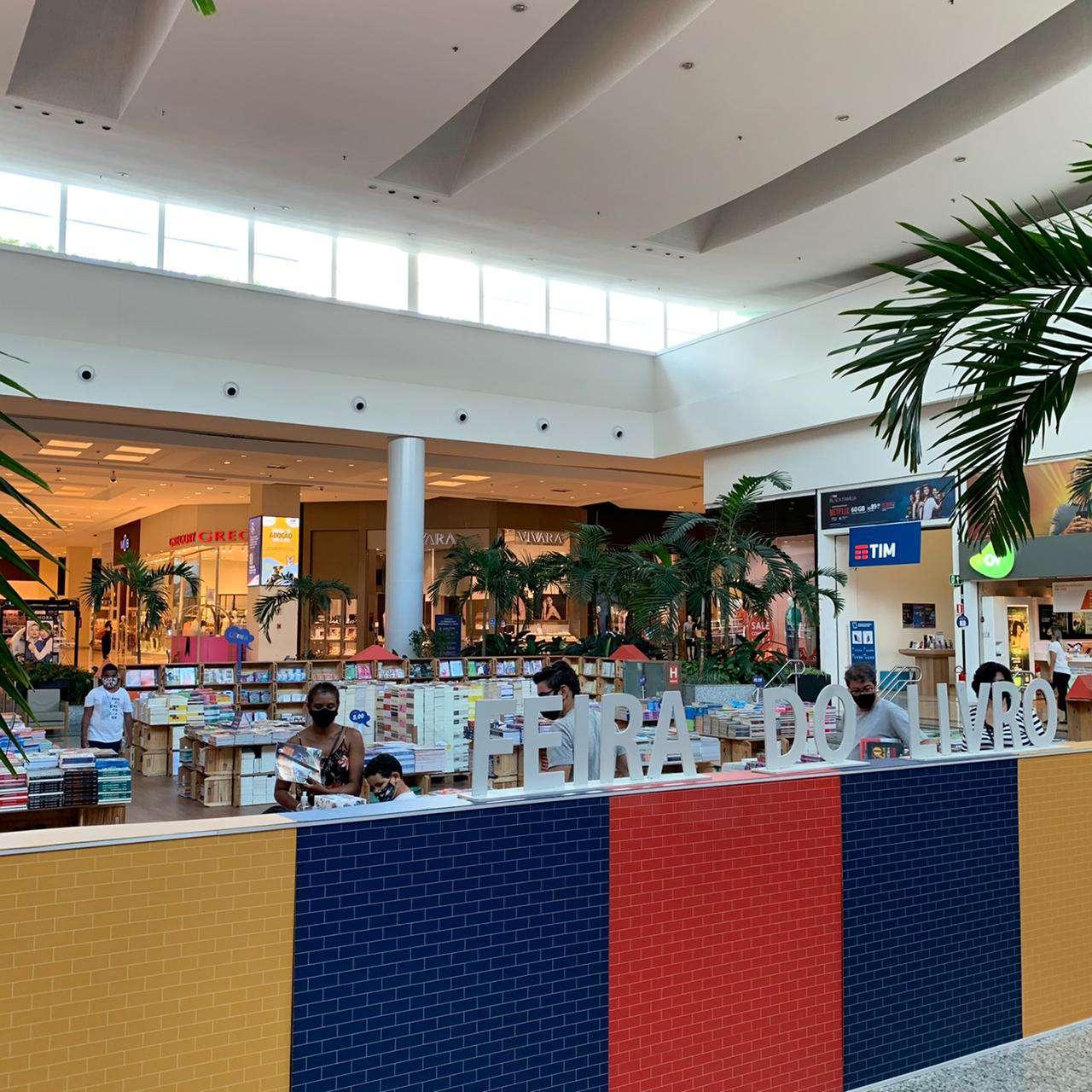 Uma grande atração cultural acontece no Shopping Center Norte com a Feira do Livro Letrinha