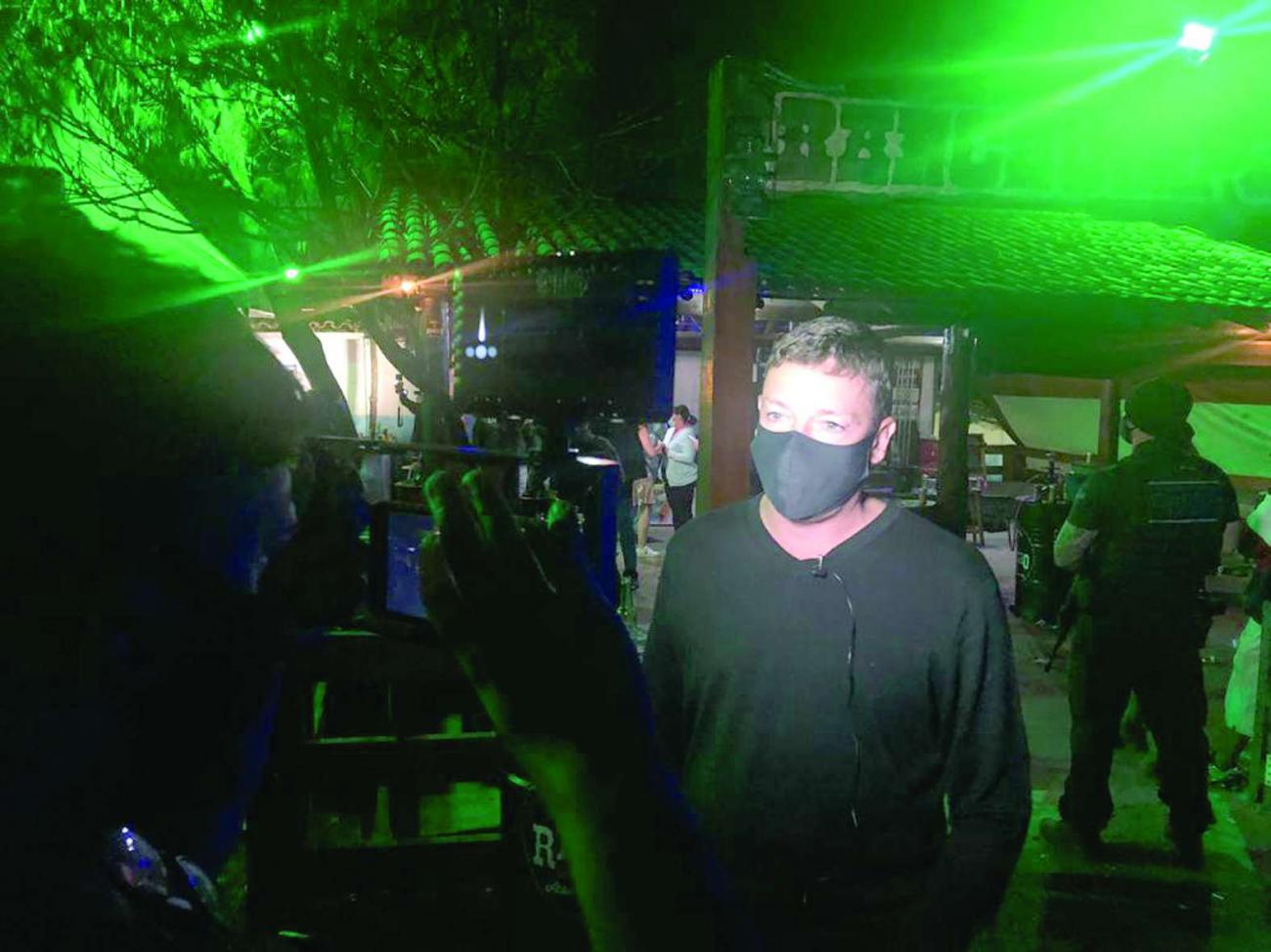 Secretário da Justiça participa de blitz contra festas clandestinas