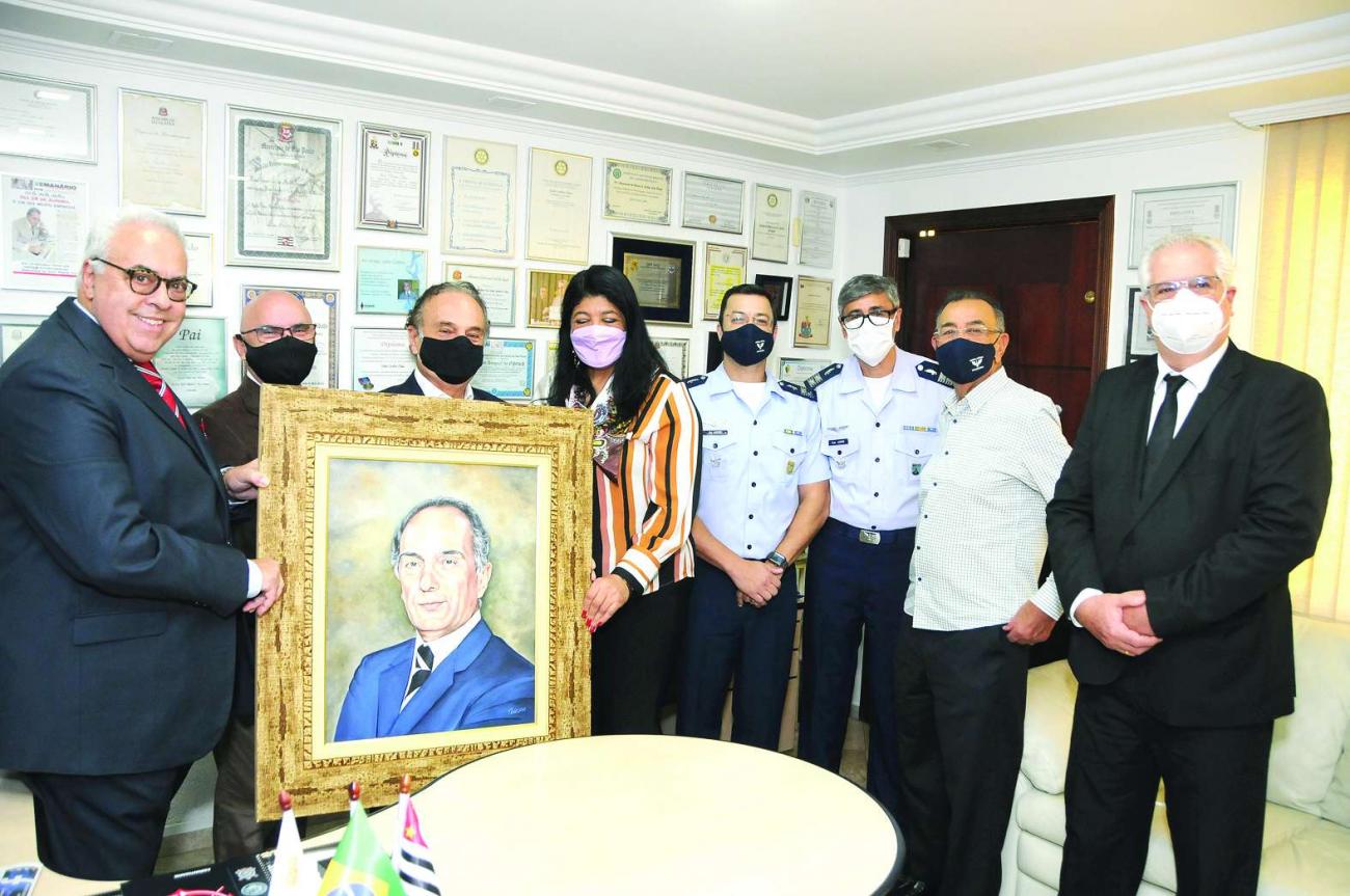 Semanário da Zona Norte recebe visita do secretário Chefe da Casa Civil