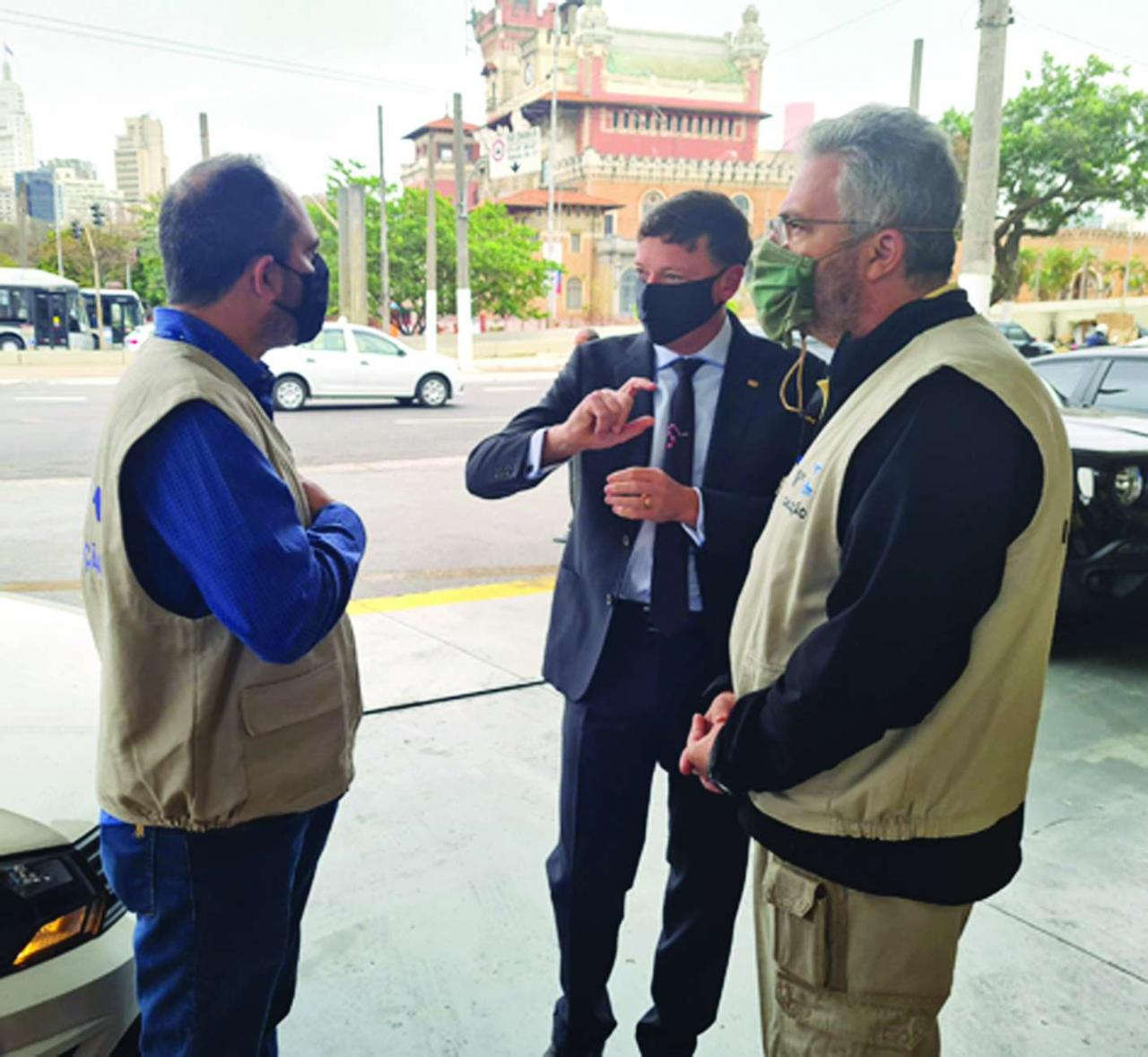 Ipem-SP fiscaliza postos de combustíveis na Capital e encontra irregularidades