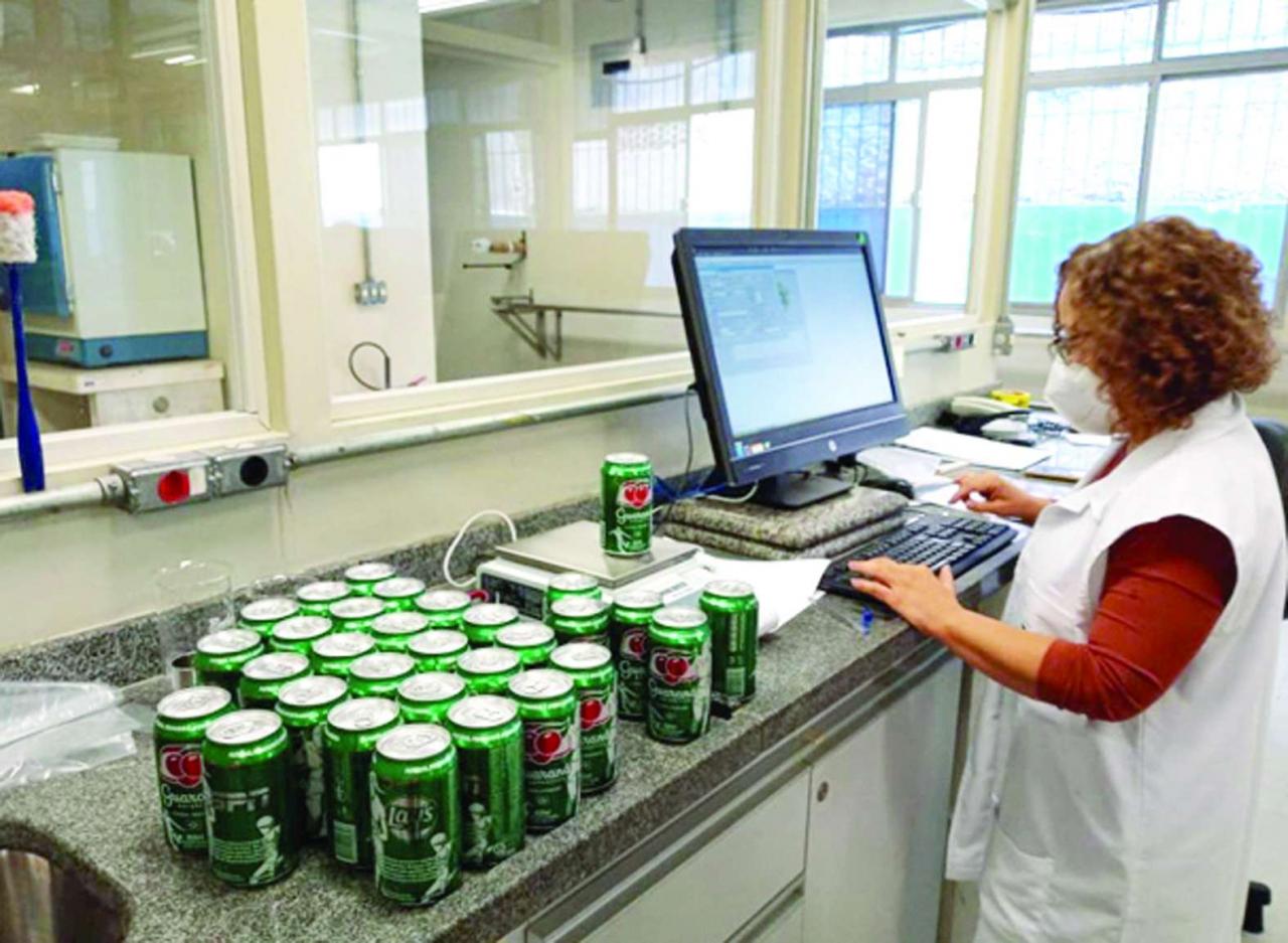 Ipem-SP realiza operação Refrigerante em cinco marcas de bebidas