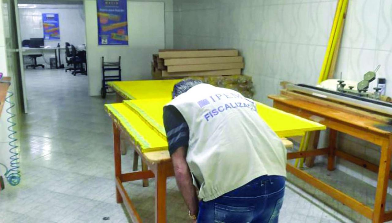 Ipem-SP verifica metro comercial no fabricante na Vila Maria, Zona Norte da Capital