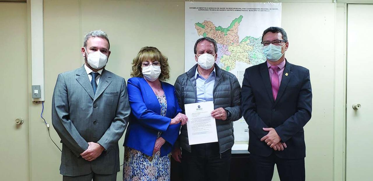 Vereadora Edir Sales quer a proibição da venda de medicamentos em supermercados da Capital