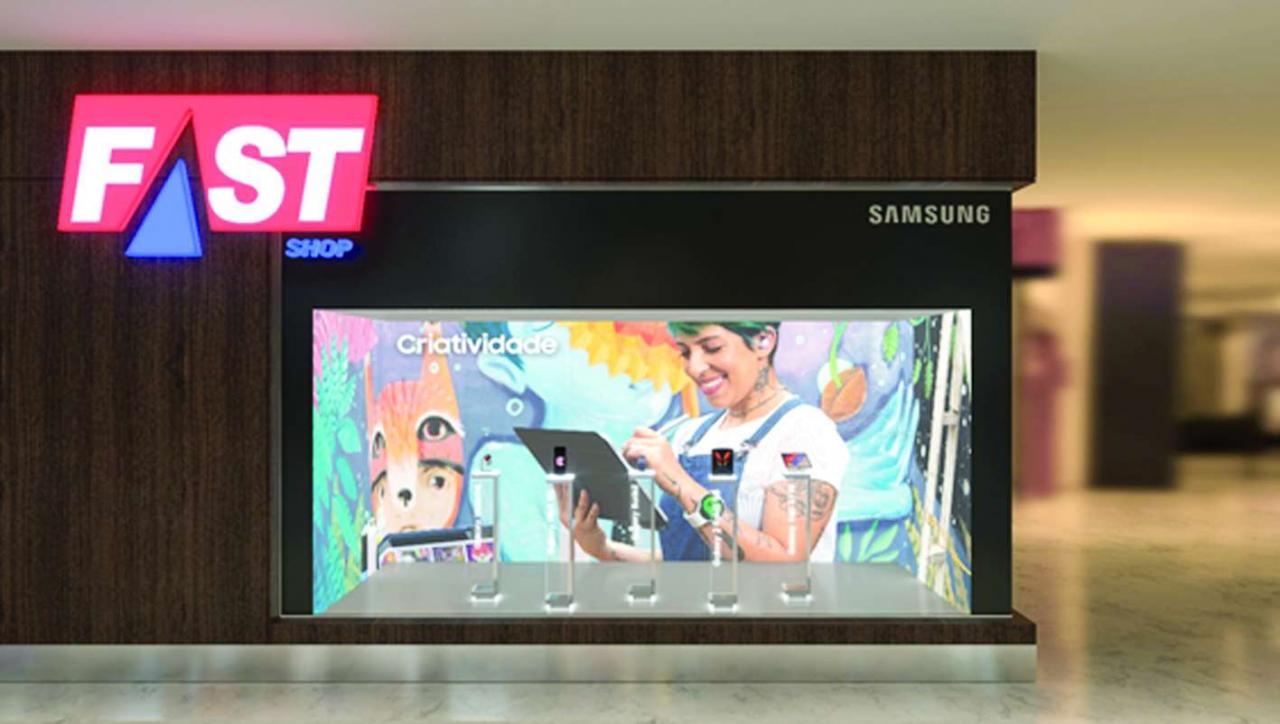 Fast Shop e Samsung idealizam vitrine interativa inédita no mundo