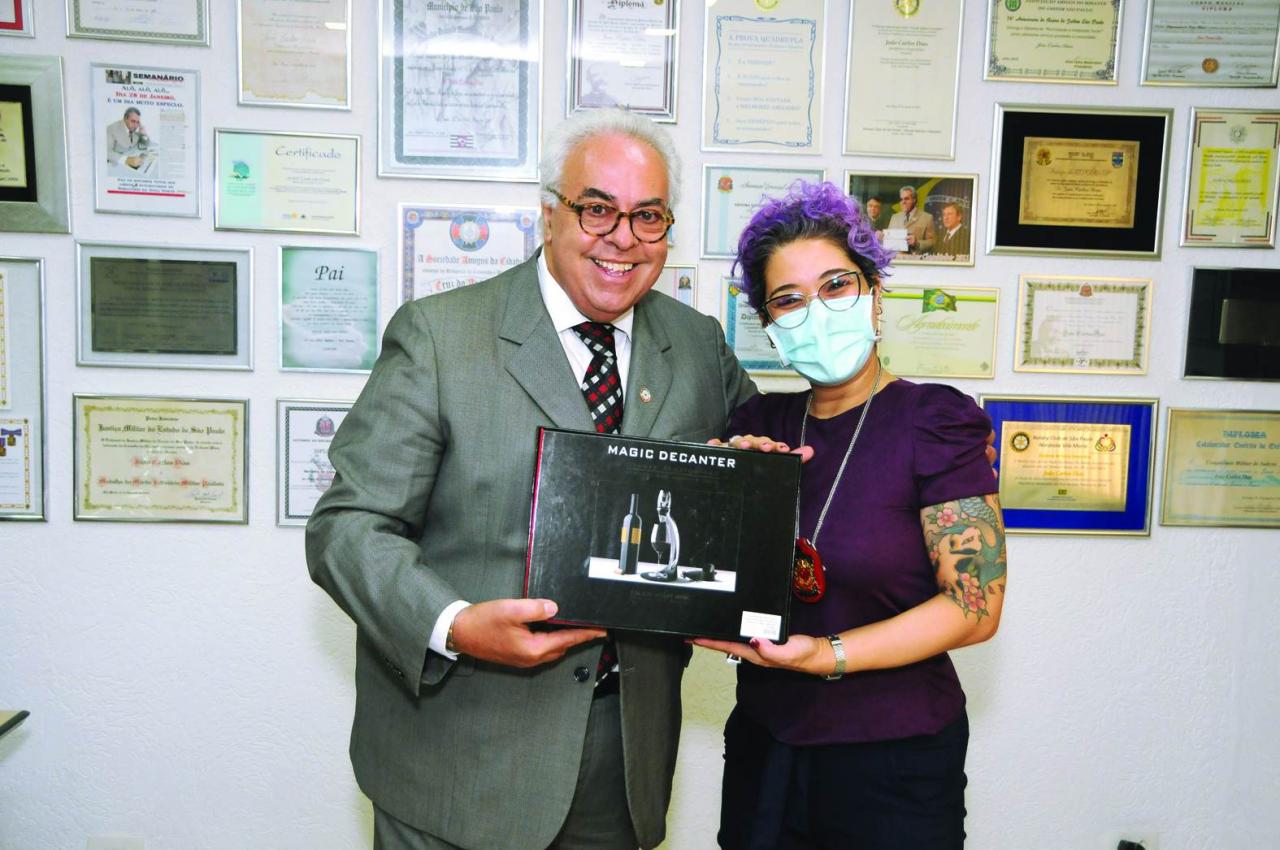 Jornal Semanário da Zona Norte recebe a visita da chefe do Instituto de Criminalística Norte