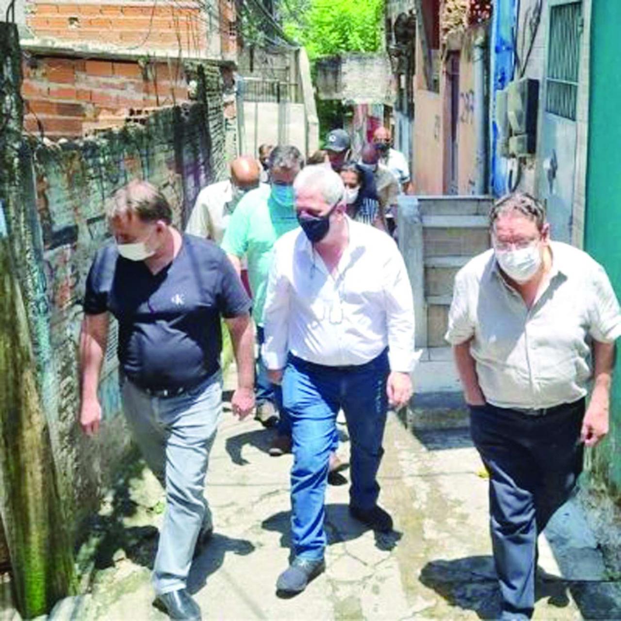 Prefeitura vai investir mais de R$ 3 milhões em obra contra enchentes no Peri