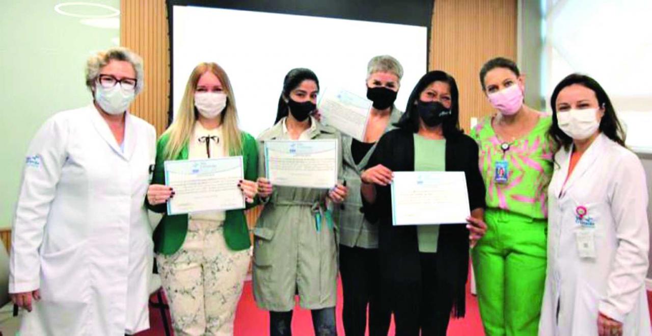 IEP Dona Cica realiza formatura do Curso de Cuidador de Idosos