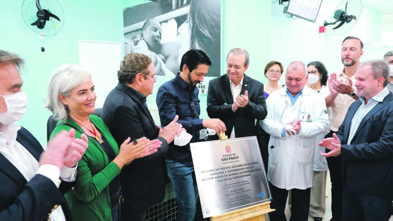 Prefeitura entrega reforma do pronto-socorro do Hospital Vila Nova Cachoeirinha