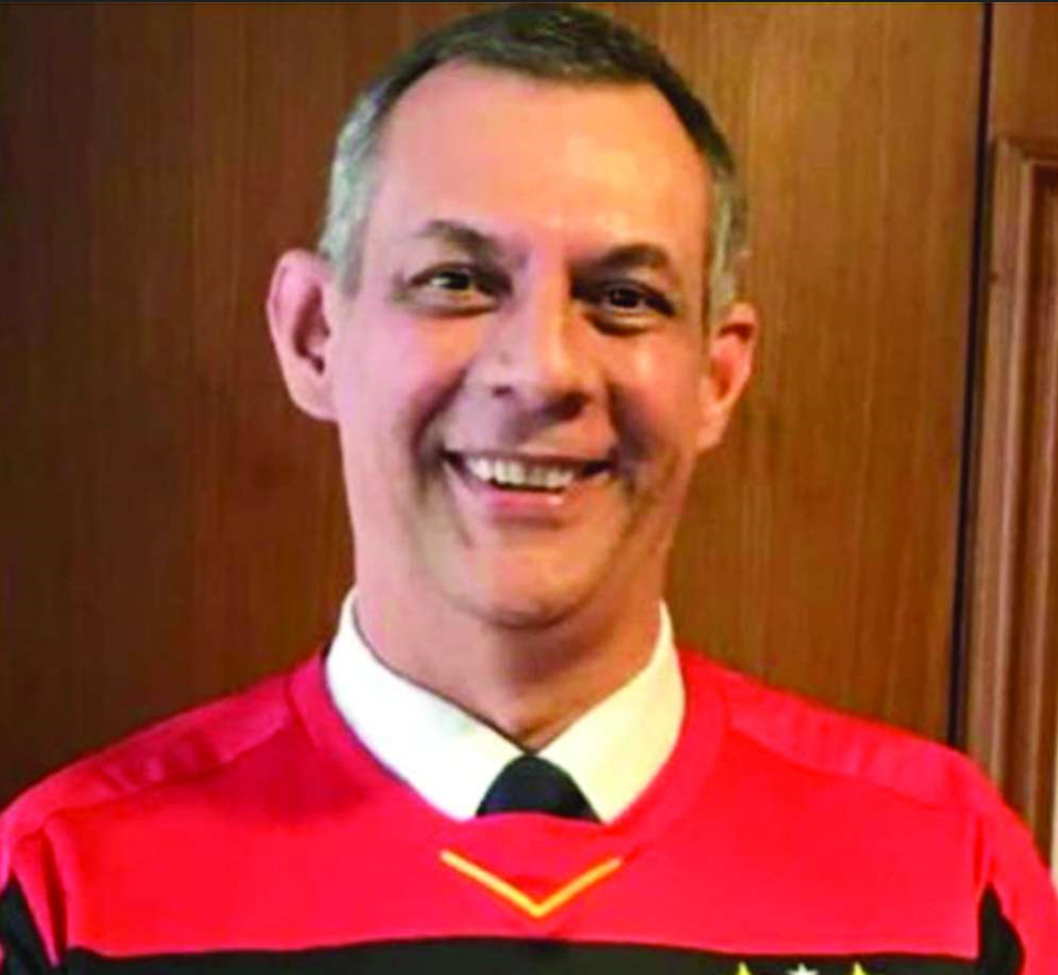 O profissionalismo militar cresce com o controle civil