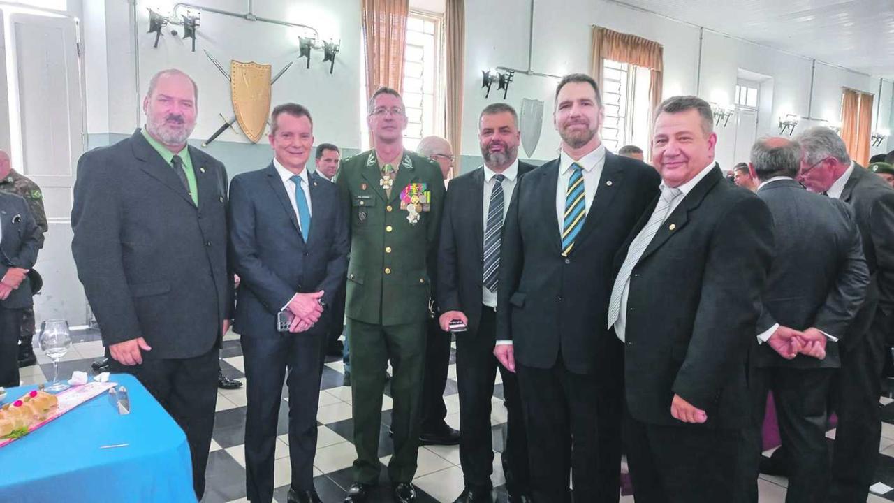 Oficiais da Reserva do Exército revitalizam associação em São Paulo