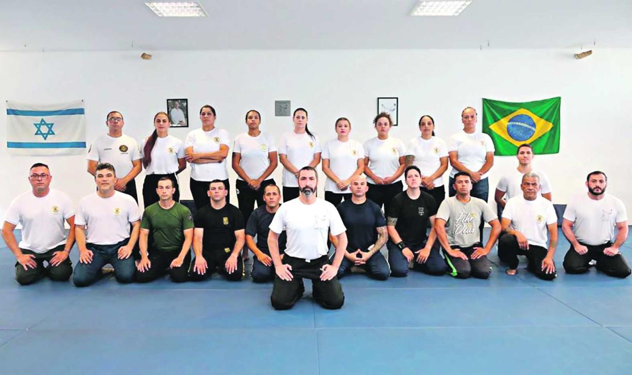 AGENTES DA GCM DE SÃO PAULO RECEBEM TREINAMENTO DE KRAV MAGÁ