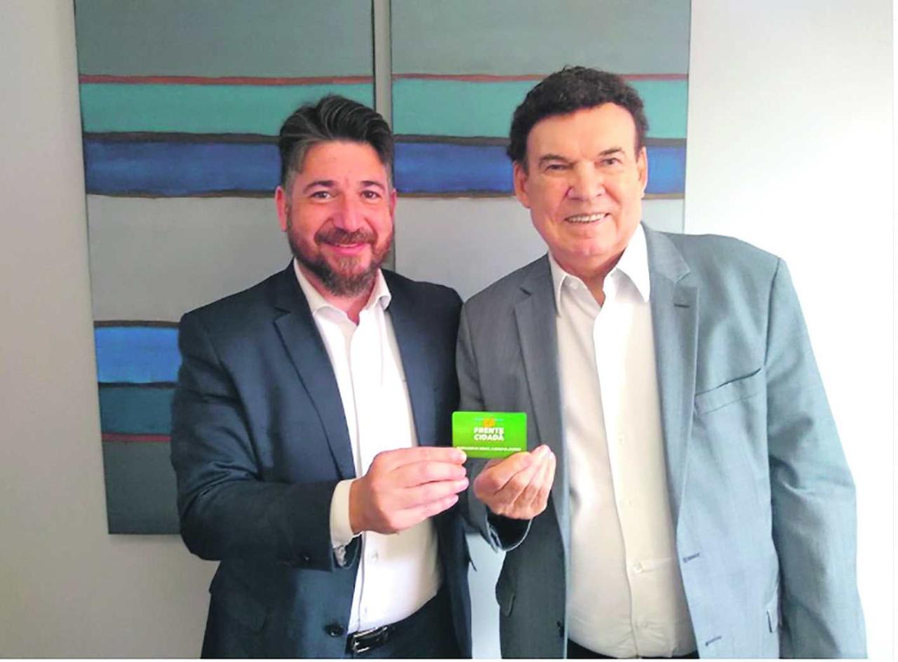 Renomado advogado Wilson Rangel recebe de Campos Machado sua carteira de conselheiro da SP Frente Cidadã