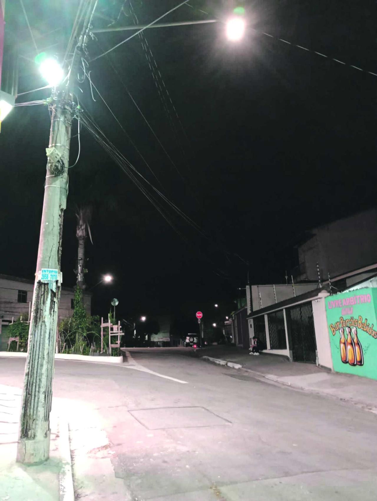 Os moradores da Rua Prainha, no alto da Vila Maria, estão preocupados com o excesso de velocidade e com os acidentes que tem ocorrido