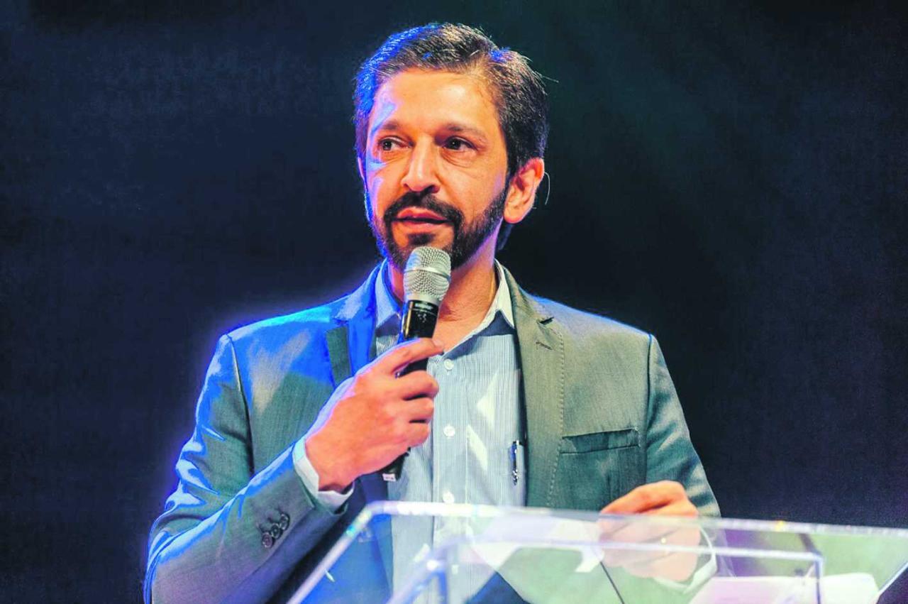 Prefeitura inicia projeto piloto para ampliar horário de atendimento das creches