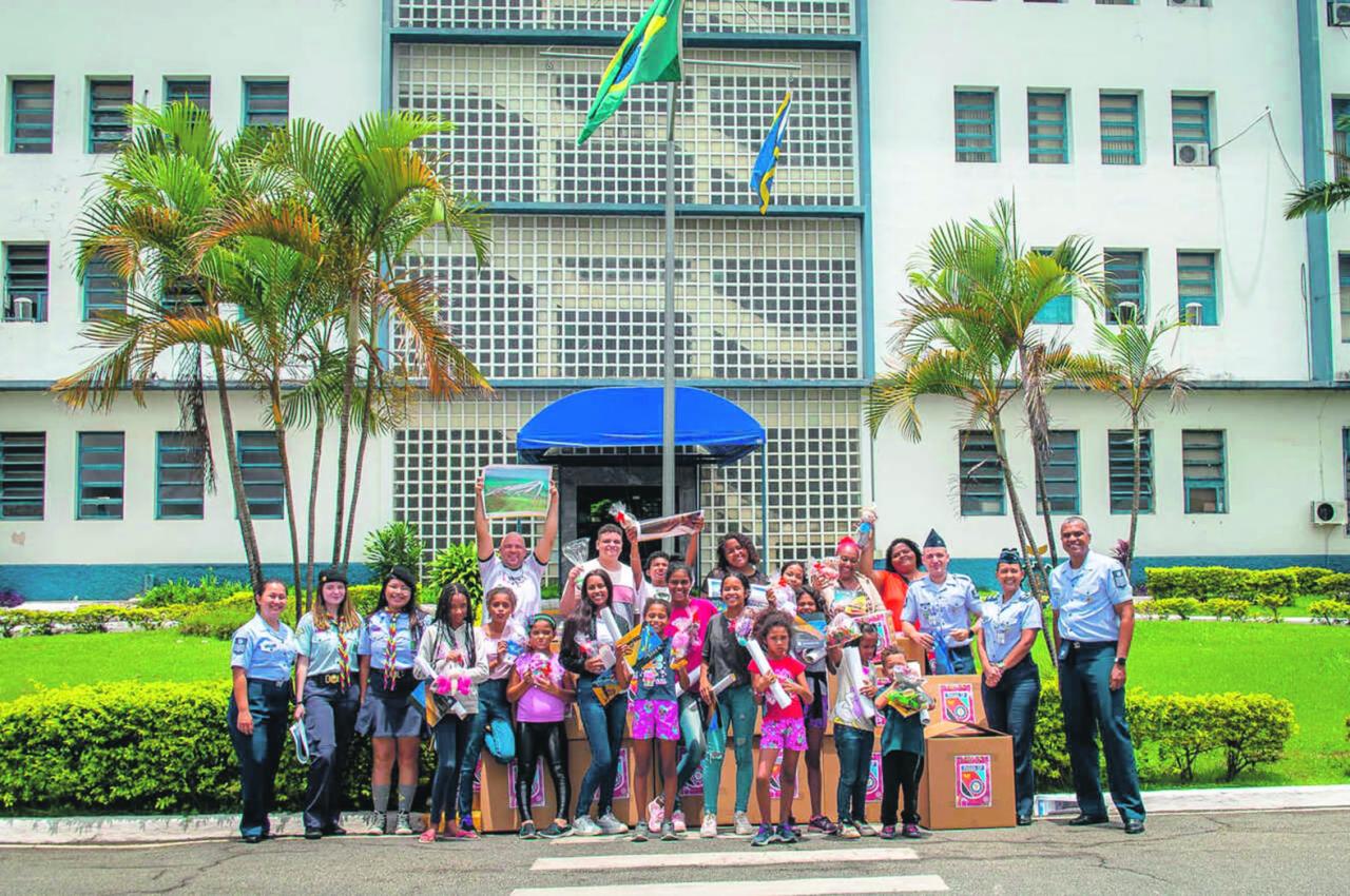 PAMA-SP realiza Campanha Solidária de Natal e doa mais de meia tonelada entre alimentos, roupas, sapatos e brinquedos