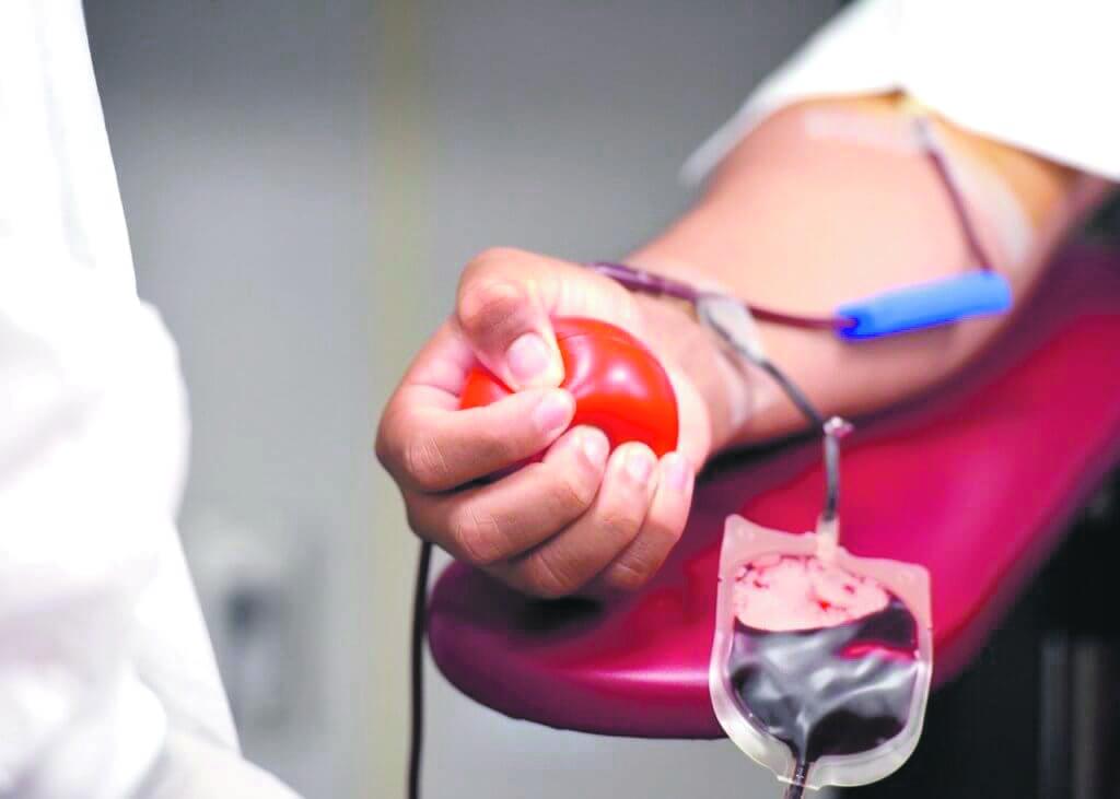 Falta de doadores voluntários deixa estoques de sangue em estado crítico