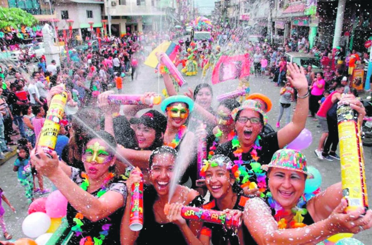 Especialista ressalta necessidade de reforçar cuidados com o corpo no carnaval