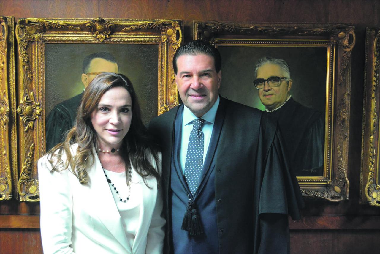 Desembargadora Claudia Fanucchi toma posse como substituta no TRE-SP