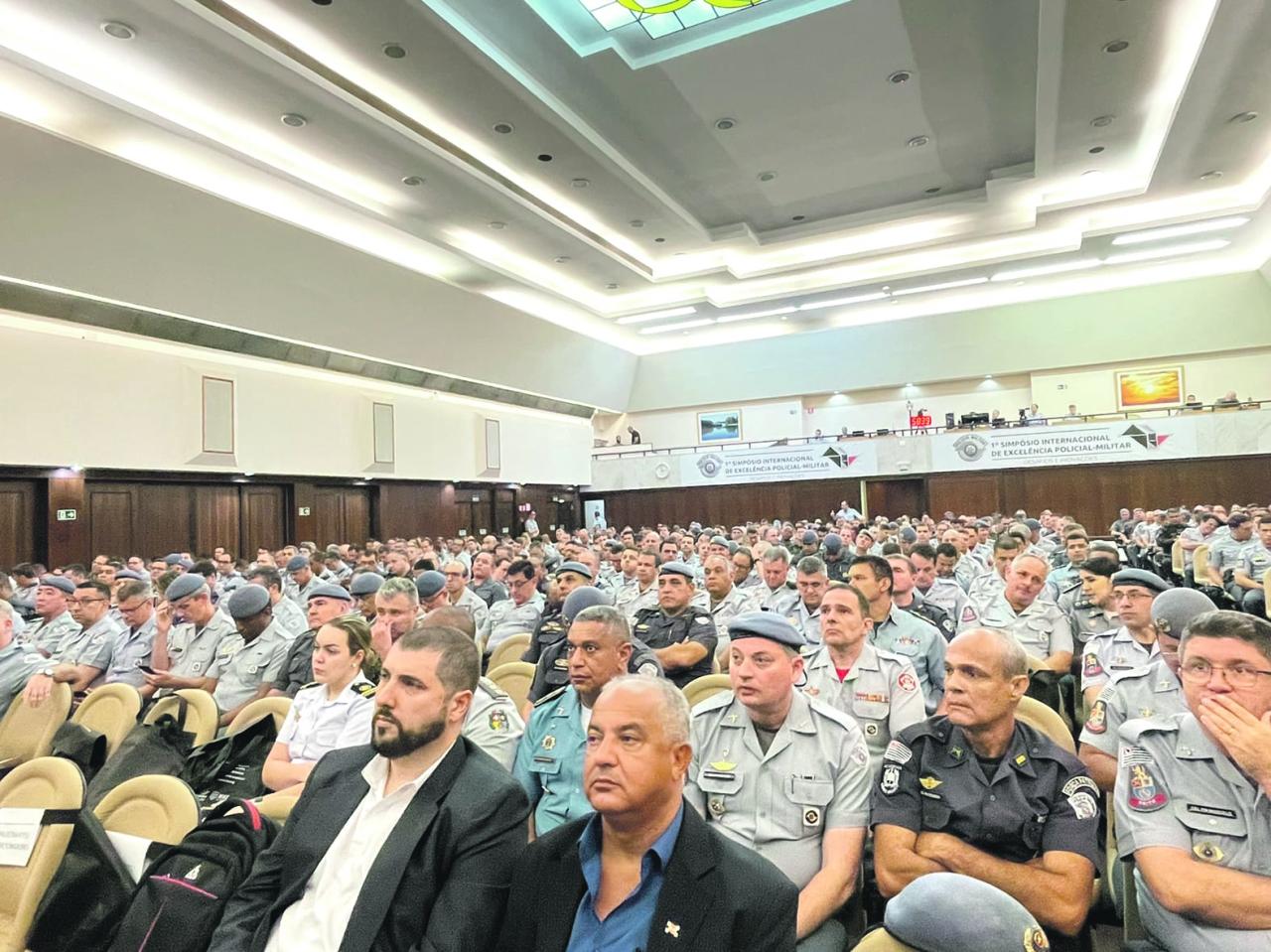 Polícia Militar de São Paulo promove o 1º Simpósio Internacional de Excelência Policial-Militar