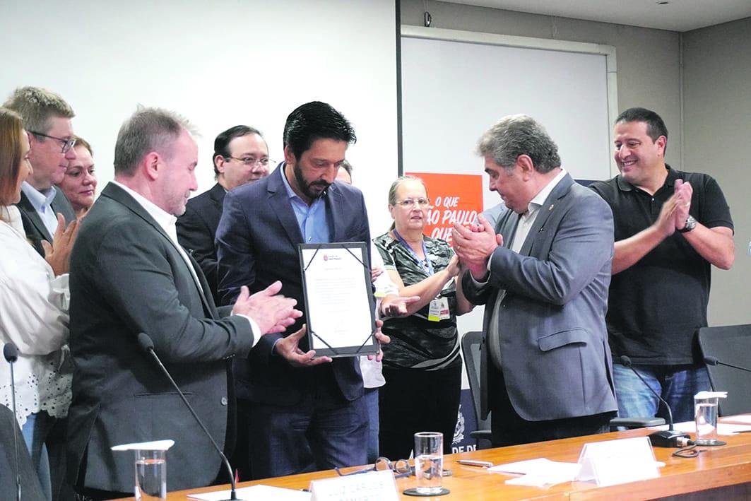 Prefeitura anuncia investimento de R$ 207 milhões para reforma de quatro hospitais municipais