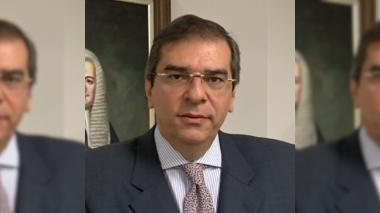 Reflexões aos colegas advogados sobre o mercado de trabalho