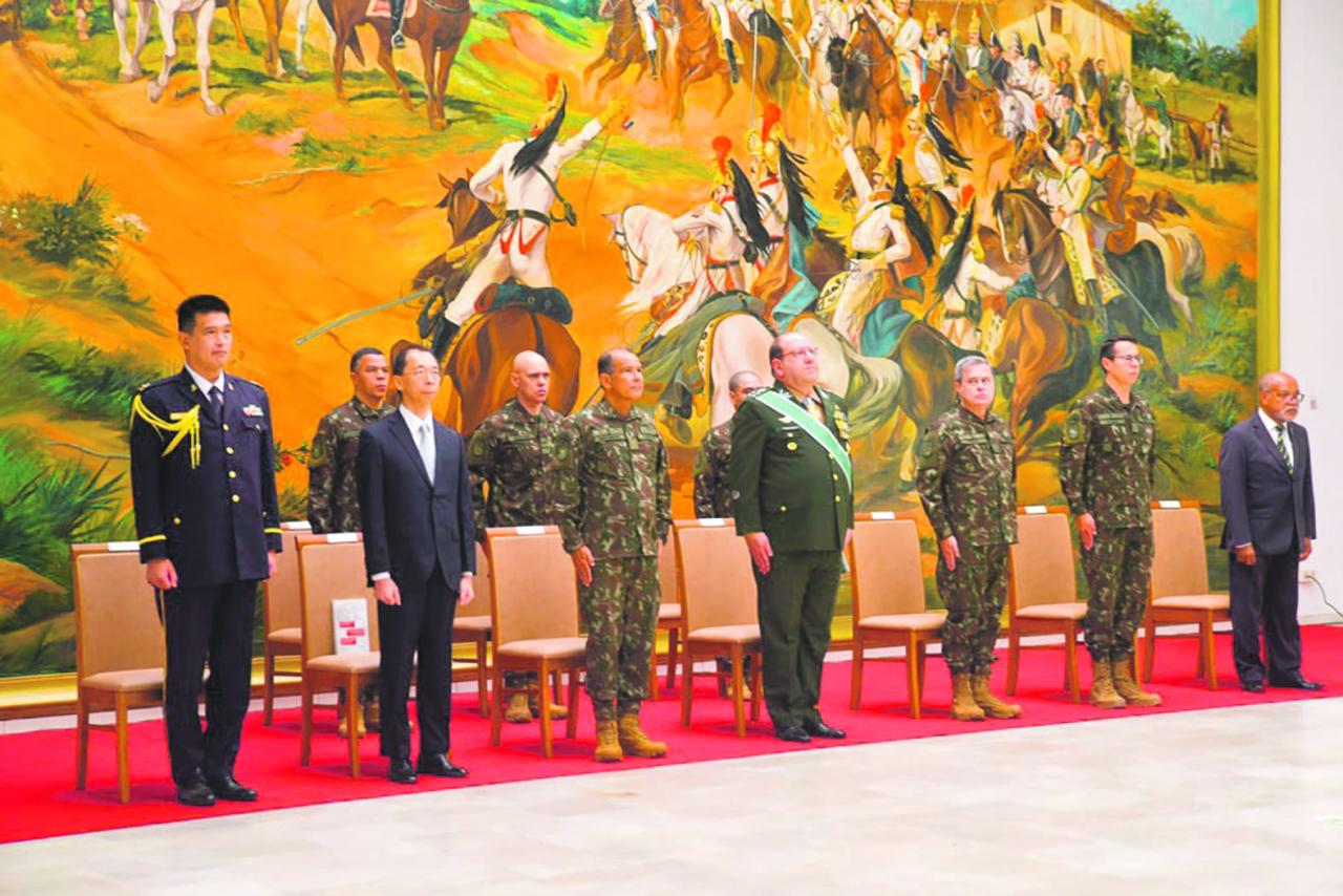 Comando Militar do Sudeste recebe autoridades para entrega da Medalha Exército Brasileiro