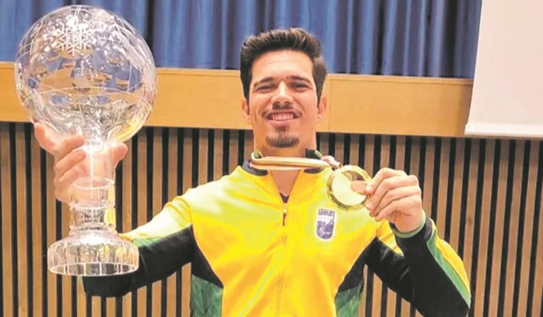 Atleta do Time SP finaliza Mundiais de esqui com título de campeão geral da temporada