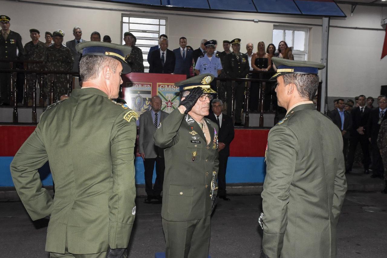 CPOR/SP e Colégio Militar de SP têm novos comandantes